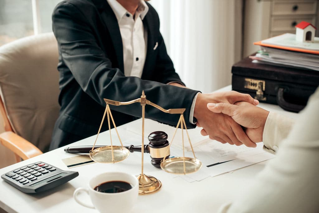 Le ofrecemos representación legal en Pontevedra para cualquier tipo de procedimiento